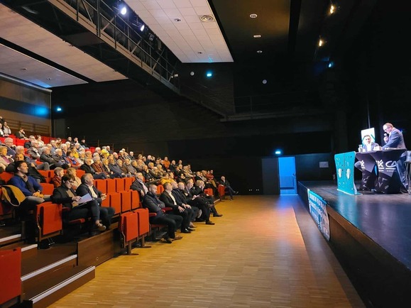 Remise des prix en salle de spectacle